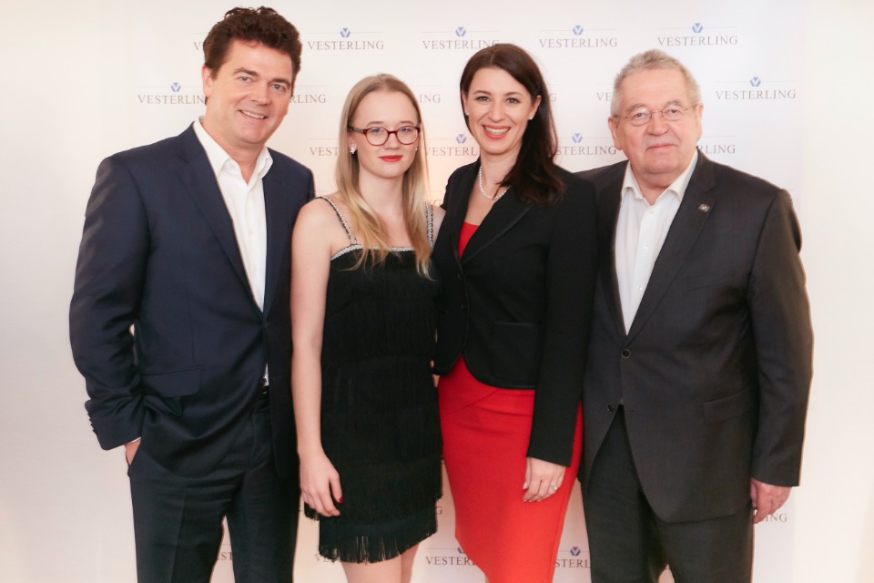 Famile Vesterling und Andreas Meyer-Russer beim Neujahrsempfang